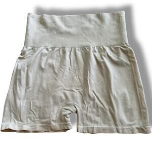 Zenana Outfitters Beige Shapewear Shorts Bottoms 2X 3X Plus Size